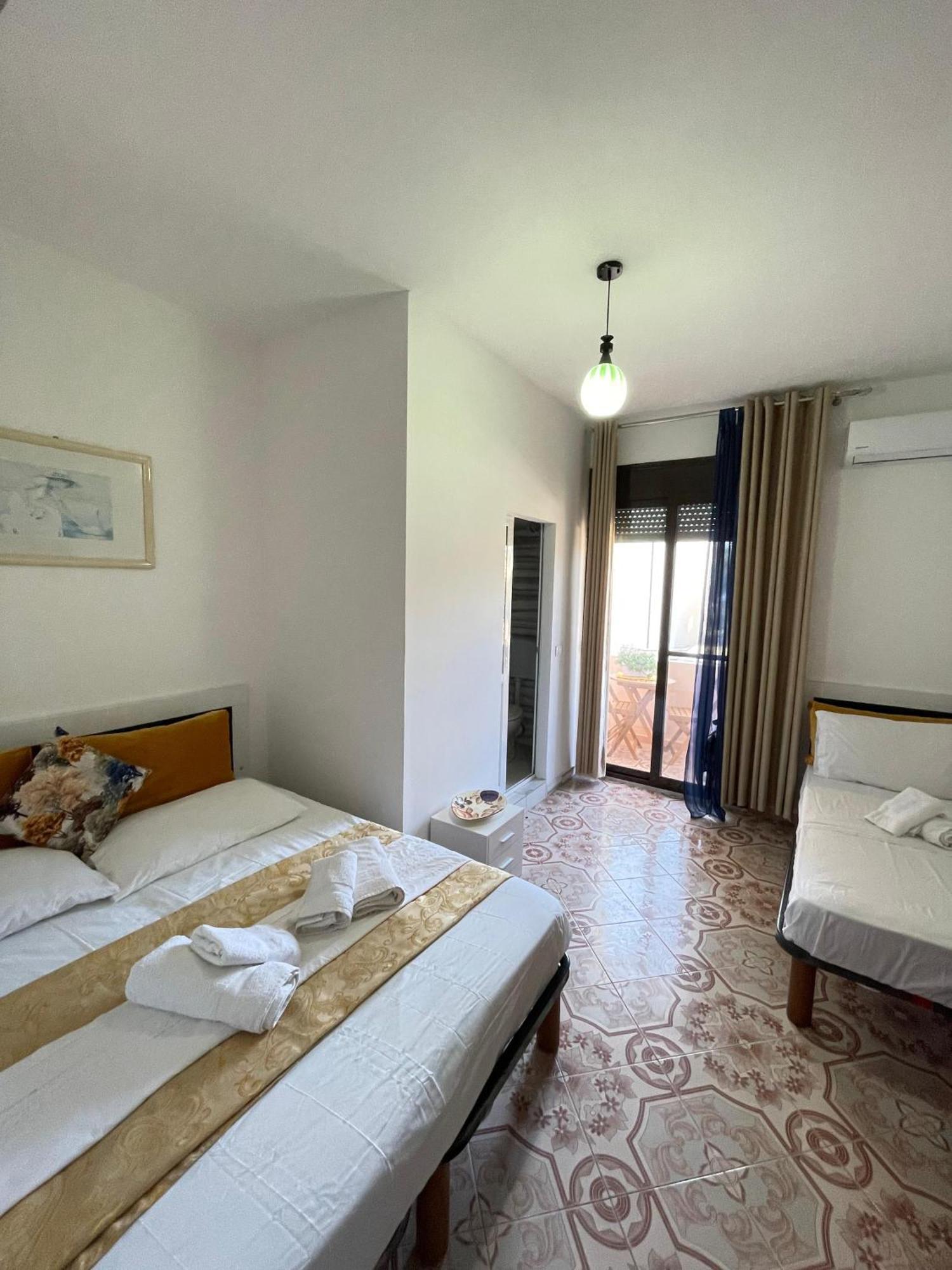 Villa Beni Osmenaj Vlore Exterior photo